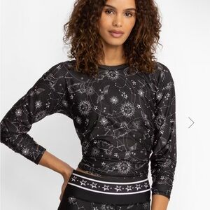 Johnny Was Active Bijou Step Hem Long Sleeve Top XS Flyaway Back Celestial NWT